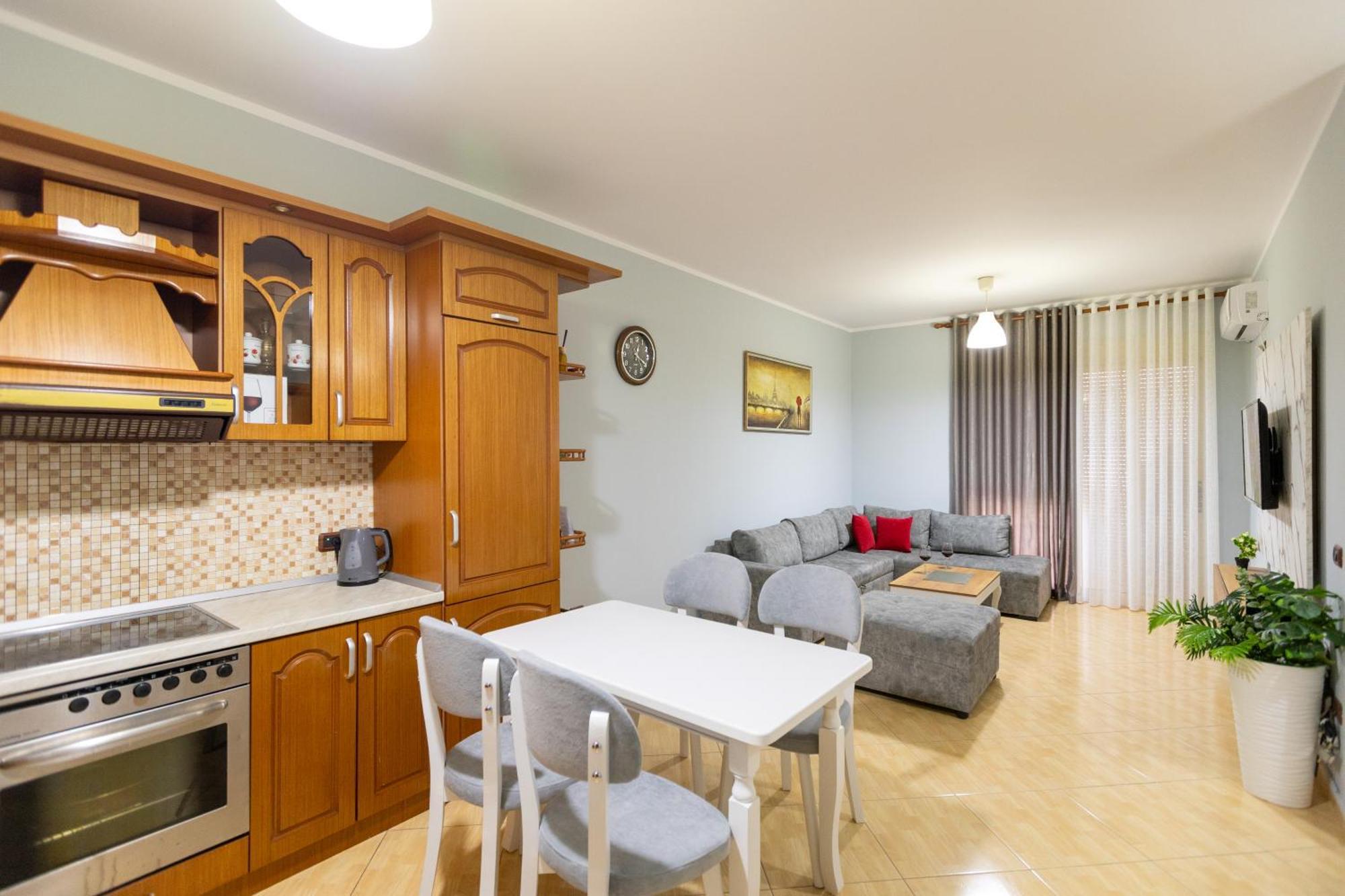 Da Vinci Apartment Vlore Exterior photo