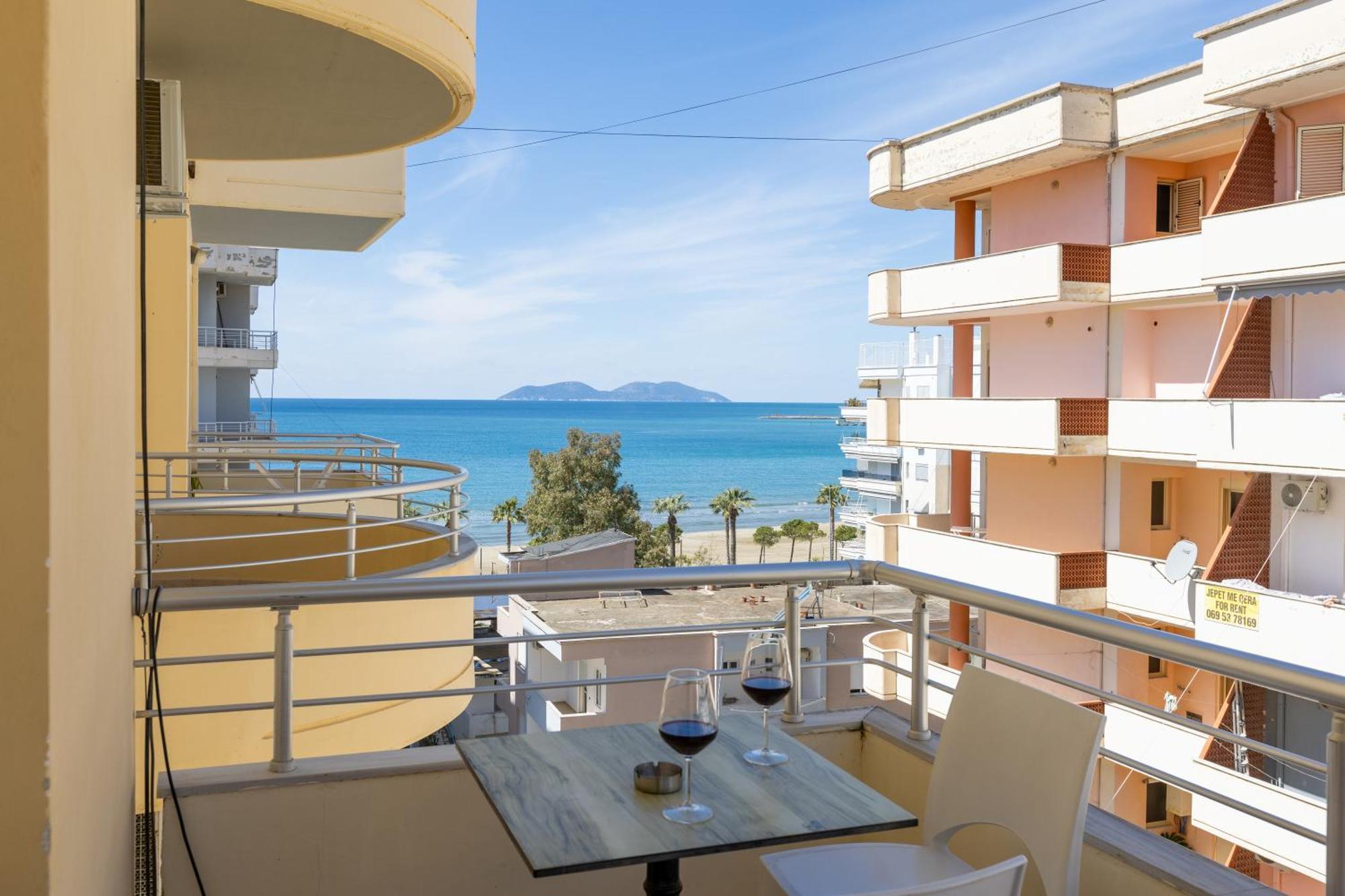 Da Vinci Apartment Vlore Exterior photo