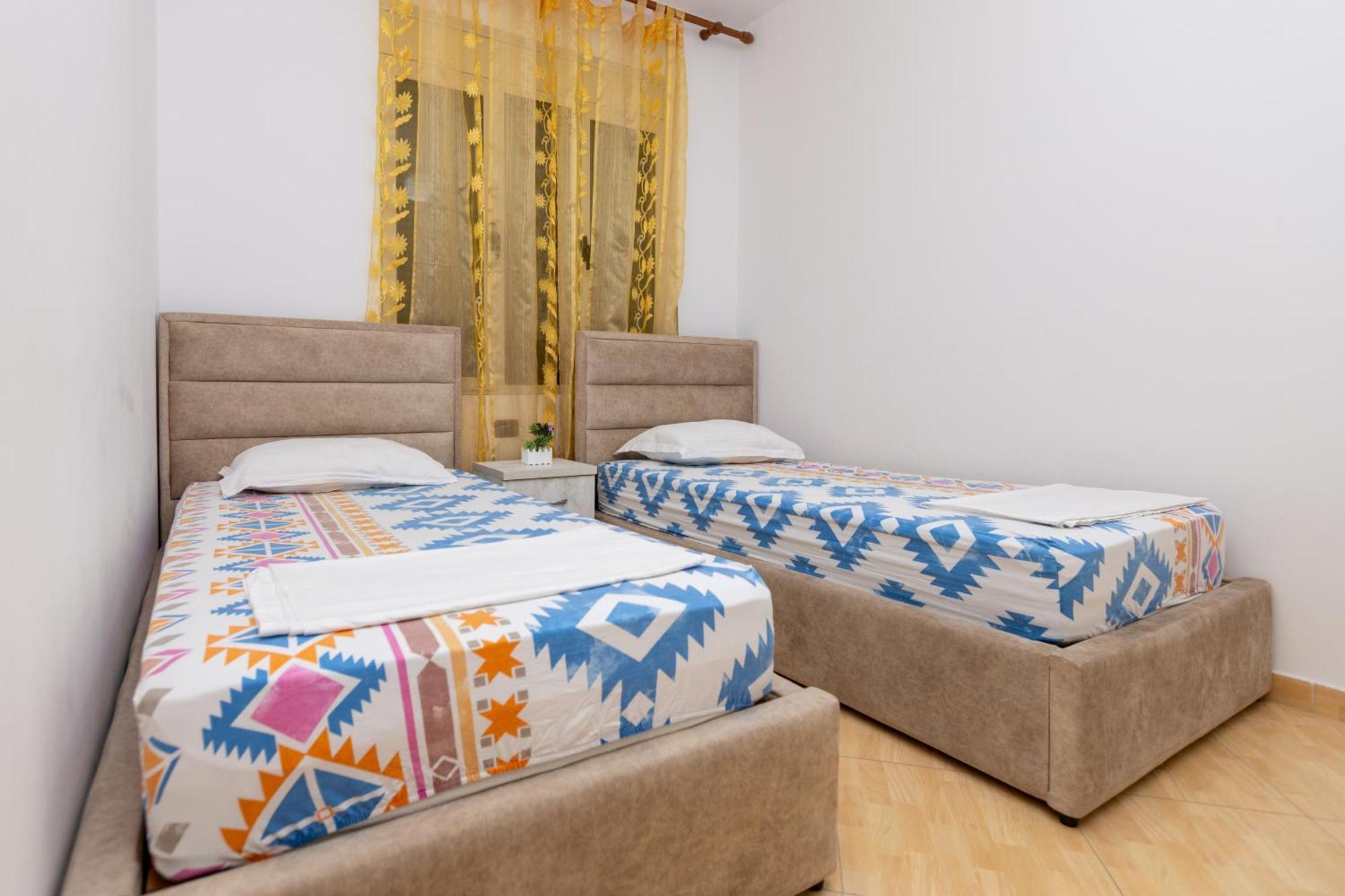 Da Vinci Apartment Vlore Exterior photo